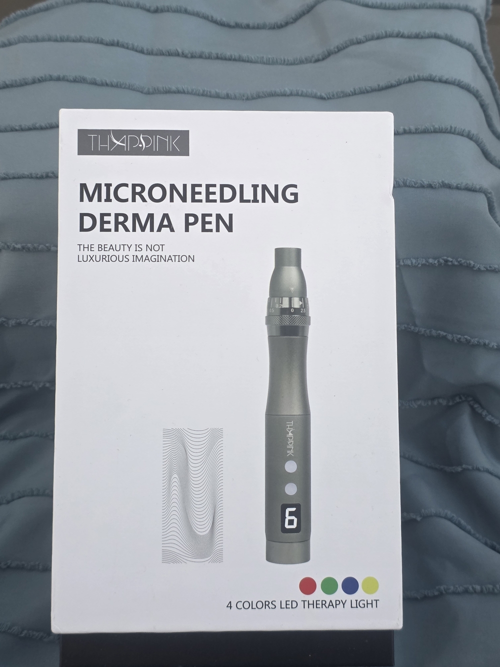 Thaydspink Microneedling Derma Pen in Metallic Gray